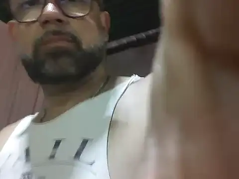 CarlossexVen online show from April 27, 7:01 pm