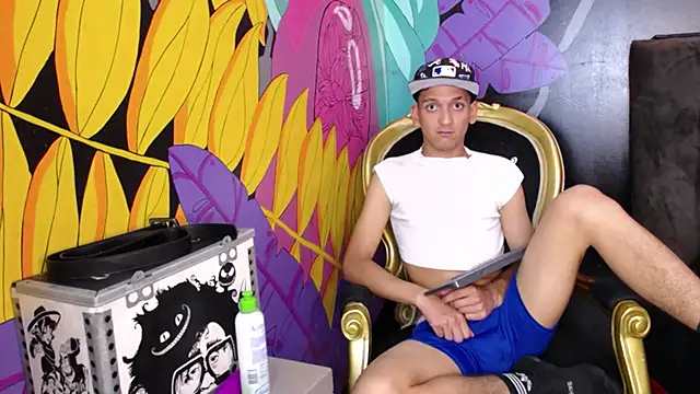 Lexter Blue online show from April 17, 7:49 pm