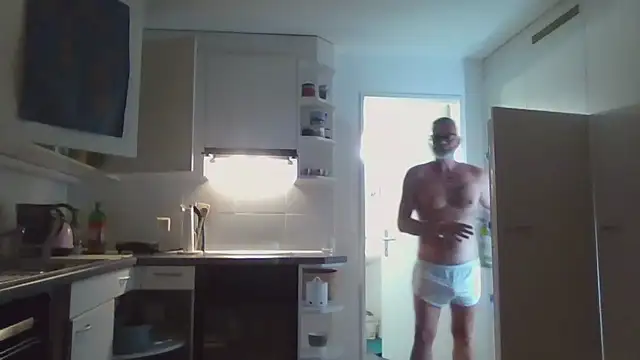 Thomster72 online show from June 19, 8:14 pm