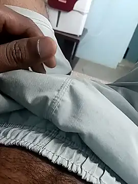 dick dock27 online show from April 19, 6:32 pm