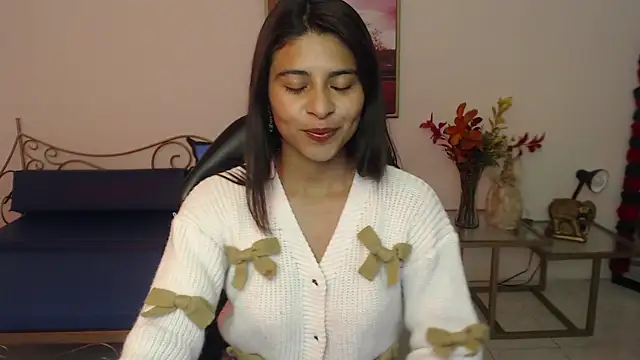 Snapshot of Lady_isabella_ chatting on May 25, 8:18 pm Lady isabella online show from May 25, 8:18 pm