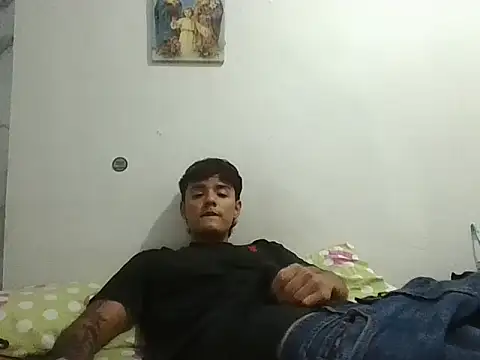 Cassius44 online show from May 28, 11:32 pm