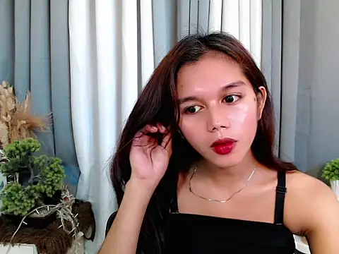 marie castro online show from May 2, 3:23 am