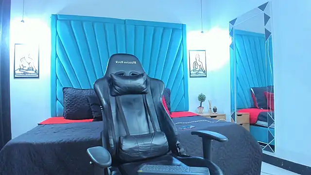 OliverThompsonJS online show from May 9, 6:50 am