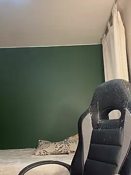 Latinxxcouple online show from March 20, 4:35 am