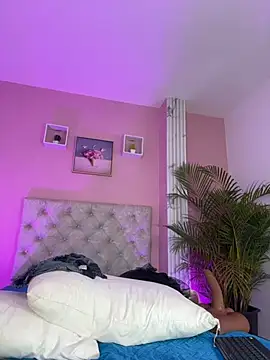 caro lovings online show from June 26, 5:35 am