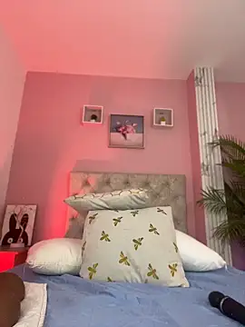 caro lovings online show from June 16, 3:39 am