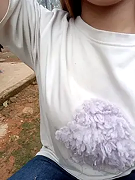 Ngocnga2 online show from April 24, 1:07 am