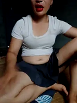 Snapshot of Tieuthu2 chatting on June 23, 9:18 am Tieuthu2 online show from June 23, 9:18 am