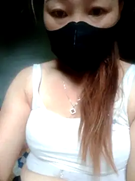 Snapshot of Tieuthu2 chatting on June 28, 12:28 am Tieuthu2 online show from June 28, 12:28 am