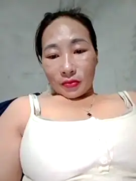 Tieuthu2 online show from May 1, 2:44 pm