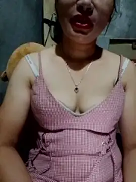 Snapshot of Tieuthu2 chatting on June 10, 12:17 pm Tieuthu2 online show from June 10, 12:17 pm