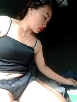 Snapshot of Tieuthu2 chatting on June 11, 3:25 am Tieuthu2 online show from June 11, 3:25 am