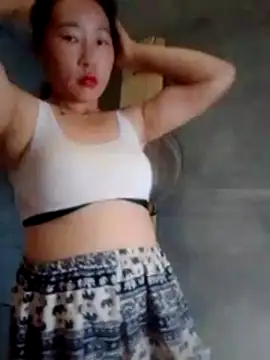 Snapshot of Tieuthu2 chatting on July 14, 2:27 am Tieuthu2 online show from July 14, 2:27 am
