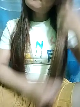 Snapshot of diem122 chatting on July 19, 2:14 pm diem122 online show from July 19, 2:14 pm
