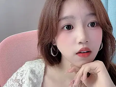 TwinXXbaby online show from April 17, 9:56 am