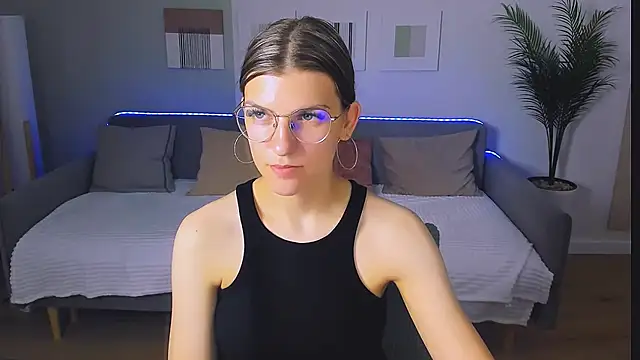 AnnaThorne online show from May 26, 3:15 am
