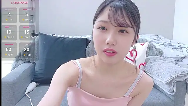 Snapshot of Minamina2 chatting on May 26, 12:42 am Minamina2 online show from May 26, 12:42 am