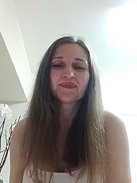 irresistibelle online show from April 21, 11:44 pm