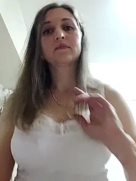 irresistibelle online show from April 23, 10:11 pm