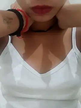 Kamini rani online show from June 1, 6:51 pm