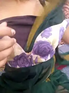 Kamini rani online show from April 21, 1:42 am