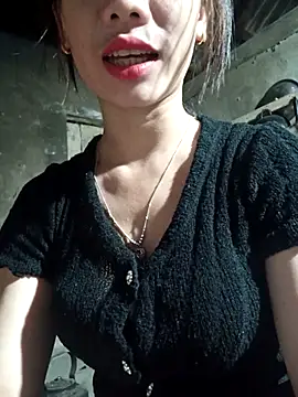 Isabella pusy online show from May 11, 2:24 am