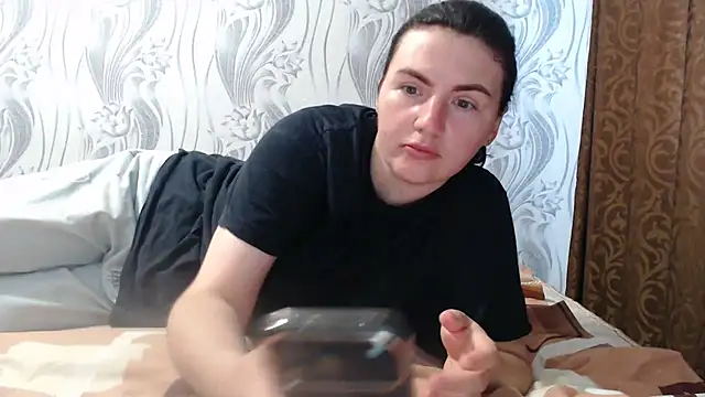 AlinaxJames online show from June 13, 8:34 am
