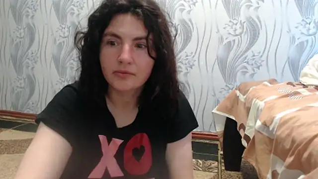 AlinaxJames online show from June 6, 9:25 am