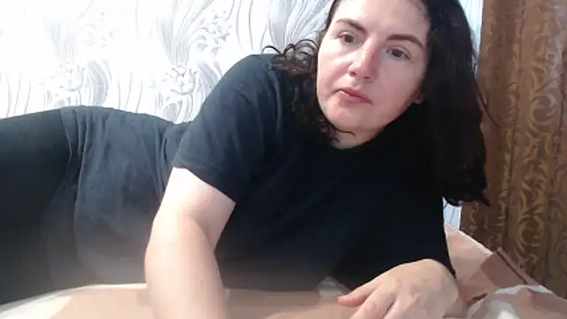 AlinaxJames online show from June 21, 7:58 am