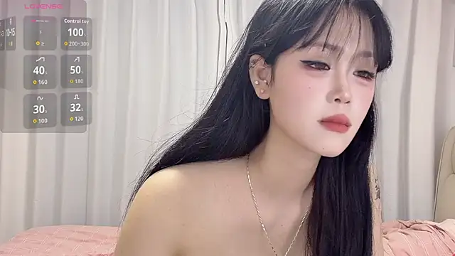 susu-180 online show from April 19, 2:07 pm