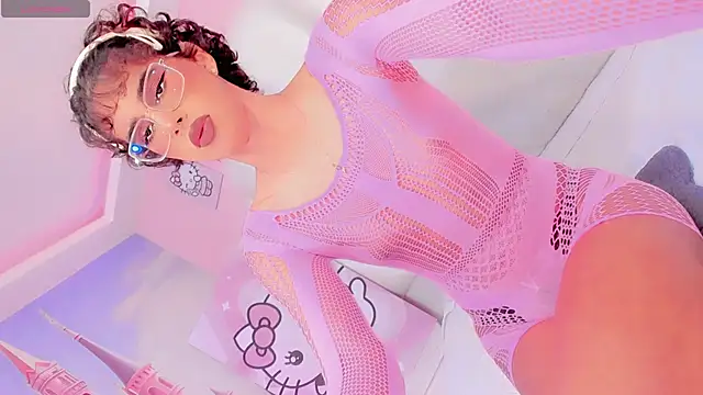 Mimi RubyJane online show from May 22, 11:08 am