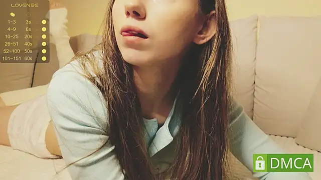 Snapshot of shypeachmu chatting on May 31, 9:26 pm shypeachmu online show from May 31, 9:26 pm