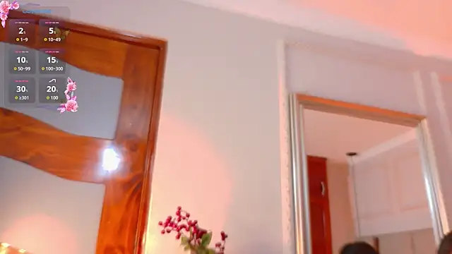 Valeria-Beltran online show from June 9, 3:51 am