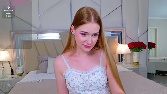EmmiliRosse online show from June 5, 5:07 pm