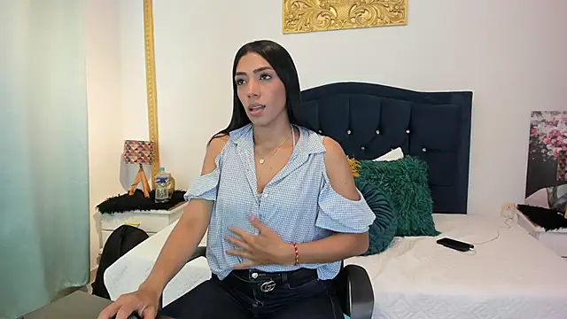 AmberKayleigh online show from June 10, 6:42 pm