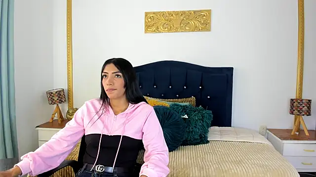 AmberKayleigh online show from July 1, 4:29 pm