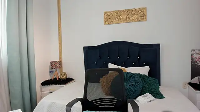 AmberKayleigh online show from June 18, 7:08 pm