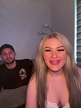 SexyCouple1910 online show from April 21, 5:19 pm