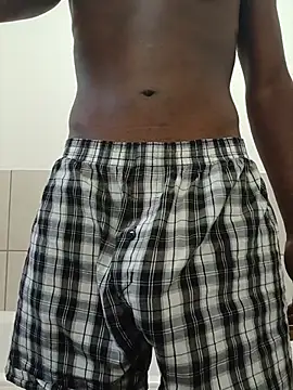 Darkskinned20 online show from May 22, 6:33 am