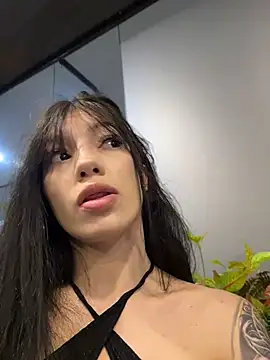 Snapshot of Maddison_Foxxx chatting on July 17, 12:35 pm Maddison Foxxx online show from July 17, 12:35 pm