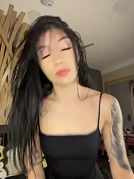 Snapshot of Maddison_Foxxx chatting on July 10, 12:49 pm Maddison Foxxx online show from July 10, 12:49 pm
