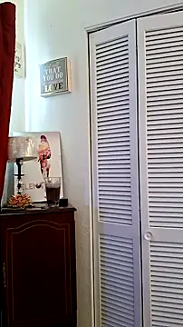 TooCutee online show from June 2, 1:05 am