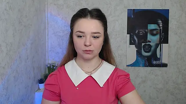 Snapshot of NicoleAura chatting on April 27, 6:55 am NicoleAura online show from April 27, 6:55 am
