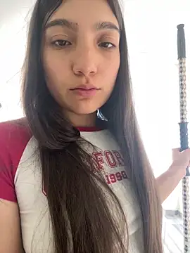 Soffy 20 online show from May 18, 4:23 pm