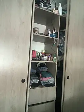 Soffy 20 online show from April 28, 5:17 pm