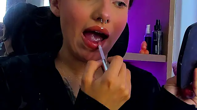 isabella hv online show from June 2, 7:14 pm