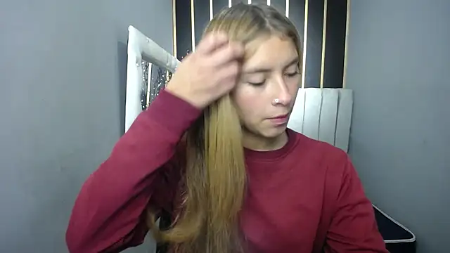Snapshot of nancy_blonde chatting on May 9, 12:41 pm nancy blonde online show from May 9, 12:41 pm