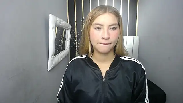 Snapshot of nancy_blonde chatting on May 26, 12:25 pm nancy blonde online show from May 26, 12:25 pm