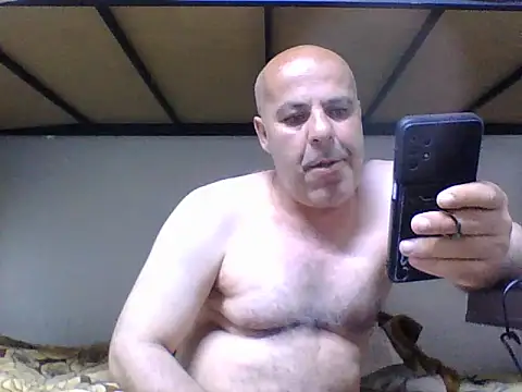 Atesliolgun44 online show from April 18, 9:44 am